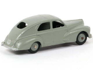 Lot 176 - DINKY TOYS (FRANCE) (1)