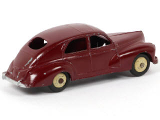 Lot 183 - DINKY TOYS (FRANCE) (1)