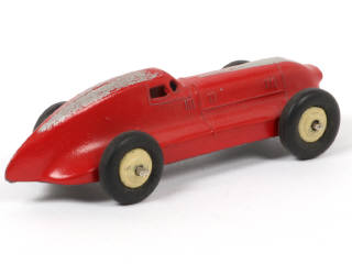 Lot 166 - DINKY TOYS (FRANCE) (1)