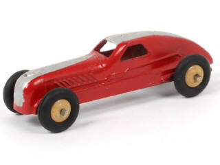 Lot 165 - DINKY TOYS (FRANCE) (1)