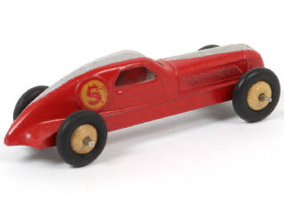Lot 165 - DINKY TOYS (FRANCE) (1)