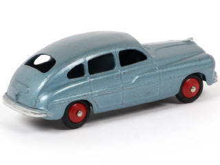 Lot 175 - DINKY TOYS (FRANCE) (1)