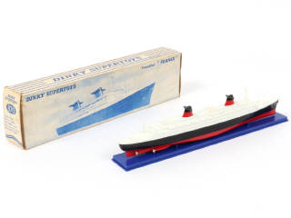 Lot 490 - DINKY TOYS (FRANCE) (1)