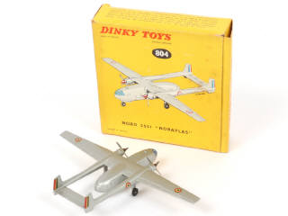 Lot 489 - DINKY TOYS (FRANCE) (1)