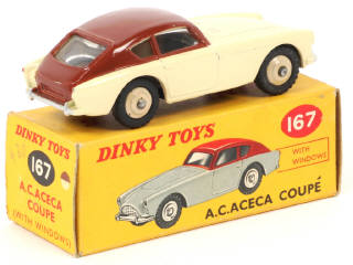 Lot 515 - DINKY TOYS (GB) (1)