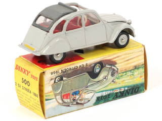 Lot 413 - DINKY TOYS (FRANCE) (1)