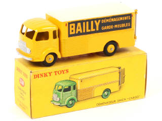 Lot 464 - DINKY TOYS (FRANCE) (1)
