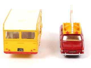 Lot 433 - DINKY TOYS (FRANCE) (1)