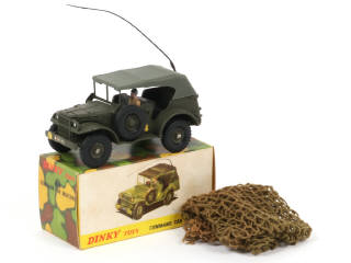 Lot 485 - DINKY TOYS (FRANCE) (1)