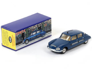 Lot 309 - CLUB DINKY FRANCE (1)