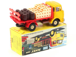 Lot 475 - DINKY TOYS (FRANCE) (1)
