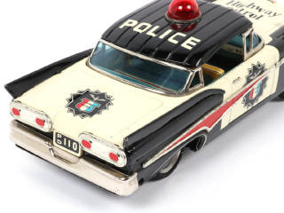 Lot 32 - YONEZAWA TOYS (JAPON) (1)