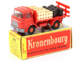 Lot 477 - DINKY TOYS (FRANCE) (1)