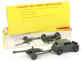 Lot 530 - DINKY TOYS (GB) (1)