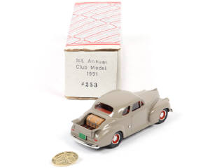 Lot 185 - DURHAM CLASSICS (CANADA) (1)