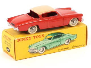 Lot 391 - DINKY TOYS (FRANCE) (1)