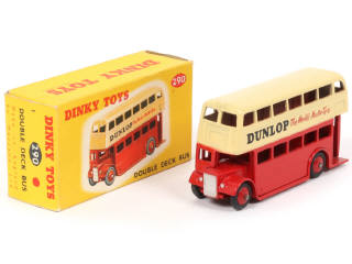 Lot 533 - DINKY TOYS (GB) (1)