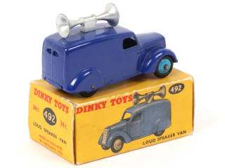 Lot 521 - DINKY TOYS (GB) (1)