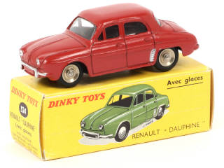 Lot 384 - DINKY TOYS (FRANCE) (1)