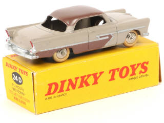 Lot 373 - DINKY TOYS (FRANCE) (1)