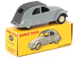 Lot 387 - DINKY TOYS (FRANCE) (1)