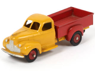Lot 456 - DINKY TOYS (FRANCE) (1)
