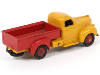 Lot 456 - DINKY TOYS (FRANCE) (1)