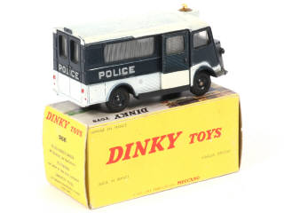 Lot 440 - DINKY TOYS (FRANCE) (1)