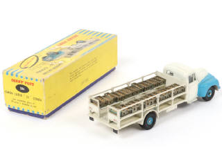 Lot 471 - DINKY TOYS (FRANCE) (1)