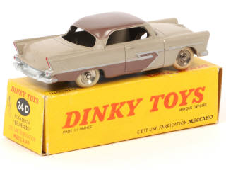 Lot 374 - DINKY TOYS (FRANCE) (1)