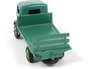 Lot 450 - DINKY TOYS (FRANCE) (1)