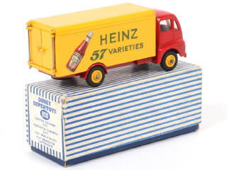 Lot 537 - DINKY TOYS (GB) (1)