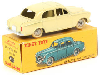 Lot 362 - DINKY TOYS (FRANCE) (1)
