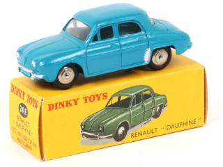 Lot 385 - DINKY TOYS (FRANCE) (1)