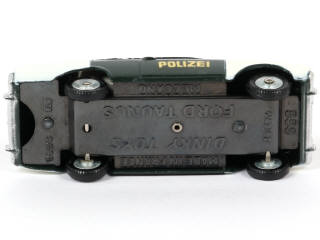 Lot 409 - DINKY TOYS (FRANCE) (1)