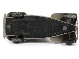 Lot 348 - DINKY TOYS (FRANCE) (1)