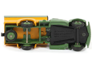 Lot 457 - DINKY TOYS (FRANCE) (1)