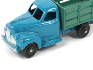 Lot 455 - DINKY TOYS (FRANCE) (1)