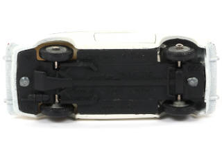 Lot 415 - DINKY TOYS (FRANCE) (1)