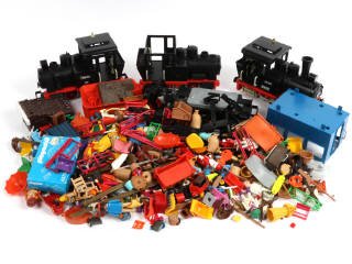 Lot 21 - PLAYMOBIL (ALLEMAGNE) (100)