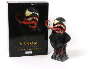 Lot 148 - DIAMOND SELECT TOYS (USA) (1)