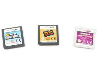 Lot 178 - NINTENDO (JAPON) (3)