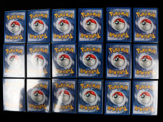 Lot 51 - POKEMON COMPANY (USA) (132)