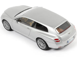Lot 23 - BOS MODELS (1)