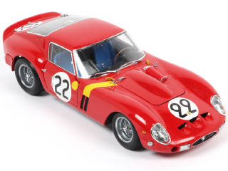 Lot 14 - KYOSHO (JAPON) (1)