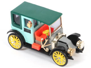 Lot 185 - DIVERS (38)