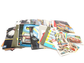 Lot 8 - DIVERS (17)