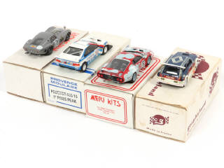 Lot 48 - DIVERS (4)