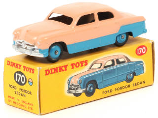 Lot 423 - DINKY TOYS (GB) (1)