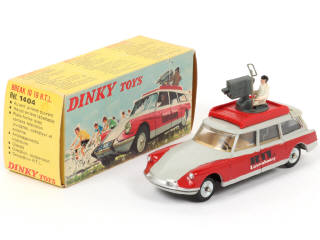 Lot 169 - DINKY TOYS (FRANCE) (1)